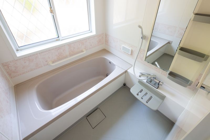 Cost of Bathtub Refinishing in Palmetto, FL